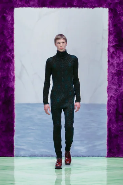 Look 22